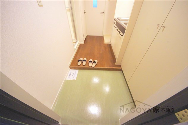 Ｋコート観月 玄関