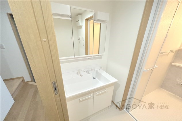 Y&amp;#39; sRH その他1