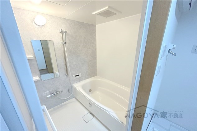 Y&amp;#39; sRH 風呂画像