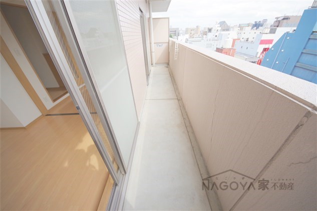 アーバンフラッツ新栄 ベランダ