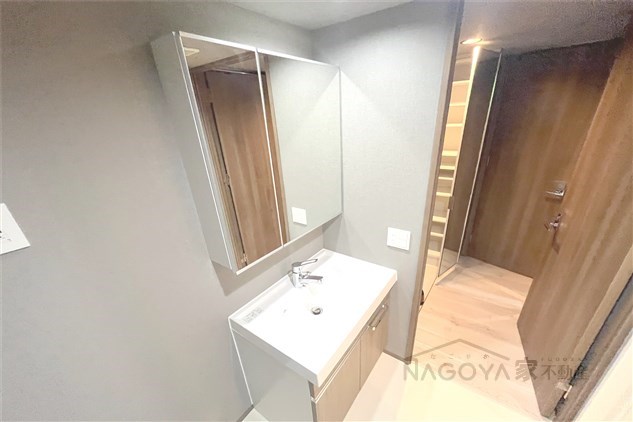 メイクスアート新栄Ⅲ その他4