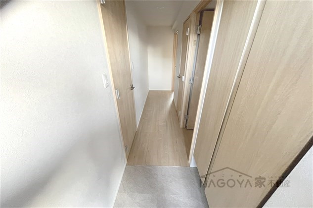 S-RESIDENCE大曽根bresa 玄関