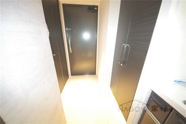 セノアタワー泉 玄関