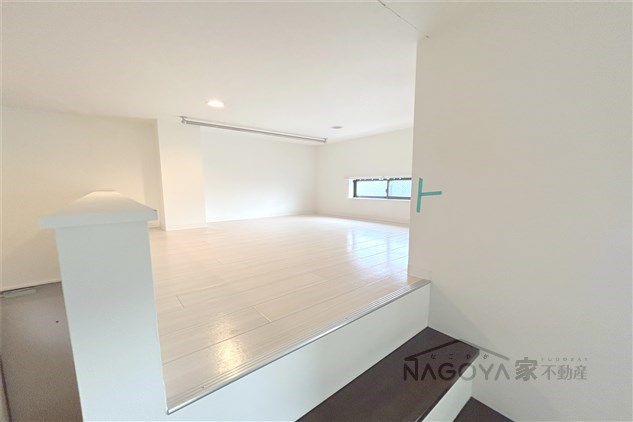 PRIMAVERA　WEST その他3