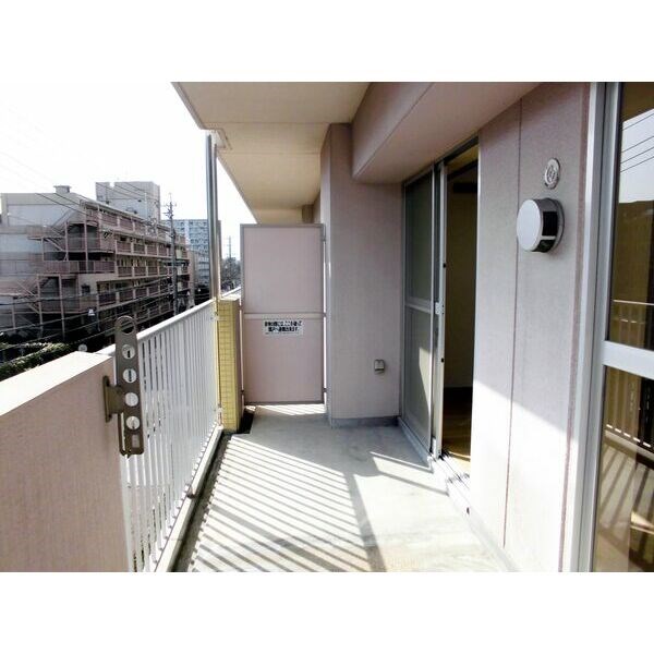 サンコート砂田橋1棟 ベランダ