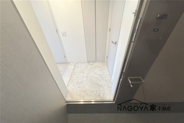 ゼスタタワー名古屋代官町 玄関