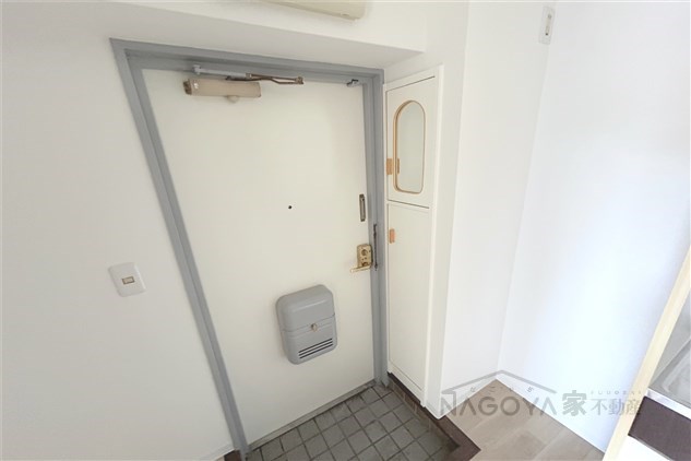 アスパイア平針 玄関