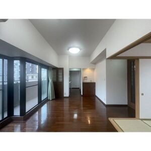 名駅アイリス弐番館 ベランダ