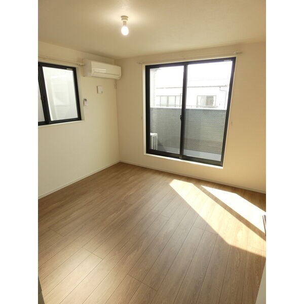 北区柳原一丁目戸建 ベランダ