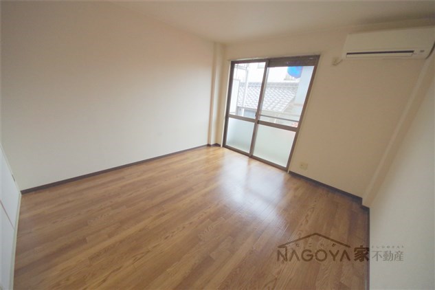 スペリア瑞穂 リビング