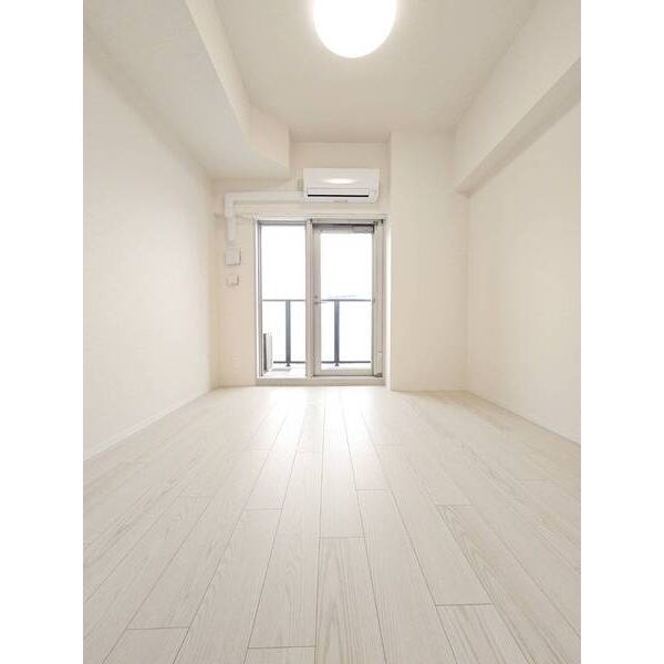 ディアレイシャス名古屋大須通 リビング