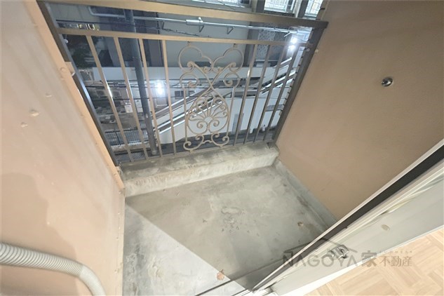 ブレストンコート覚王山 ベランダ