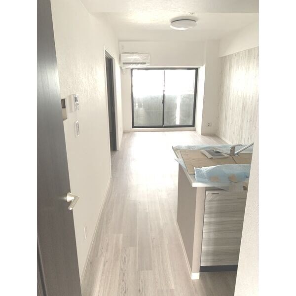 GRANDUKE千代田regaria リビング