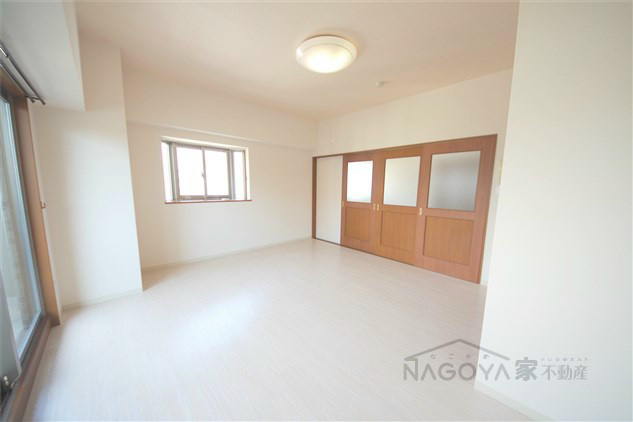 フローラル泉 ベッドルーム