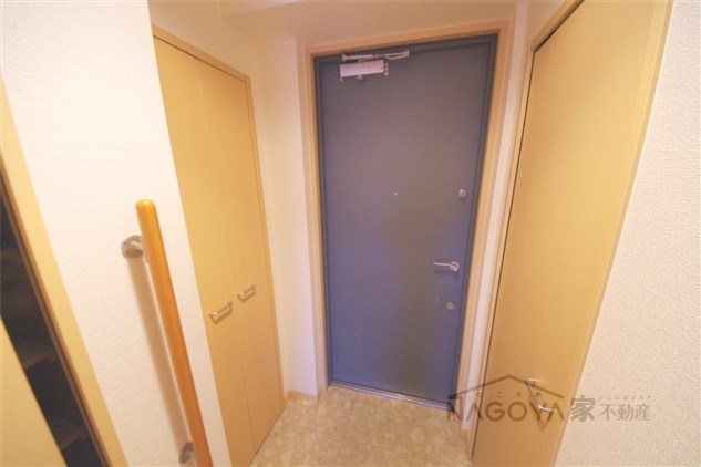 シェソワ東桜 玄関