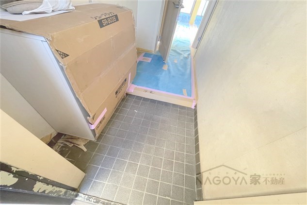 瑞和ビル 玄関