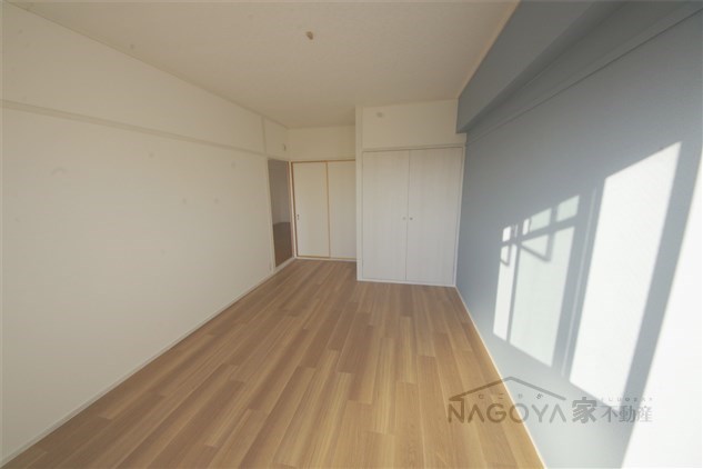 メナージュ徳川 ベッドルーム