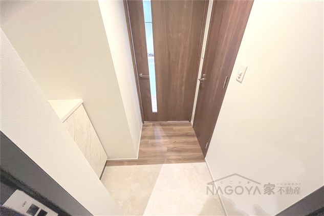 S-RESIDENCE高岳bresa 玄関