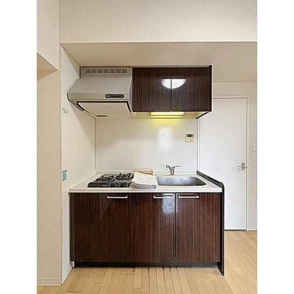 アーバン栄 キッチン