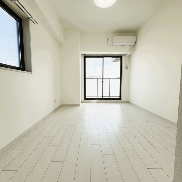 THE RESIDENCE SAKURAYAMA WEST ベッドルーム