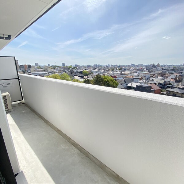 THE RESIDENCE SAKURAYAMA WEST ベランダ