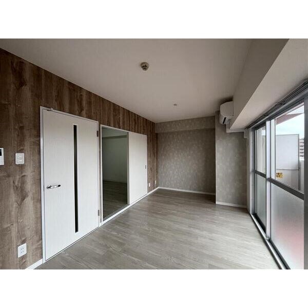 ISM徳川RESIDENCE リビング