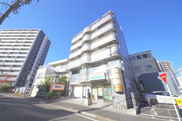 ラッキーキャット 外観