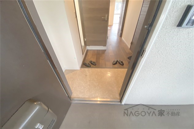 エスペランサ西杉 玄関