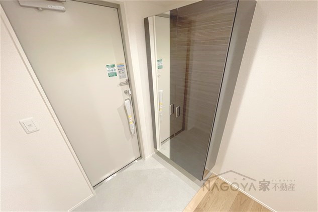 HEIM MAISON 庄内通駅東B棟 玄関