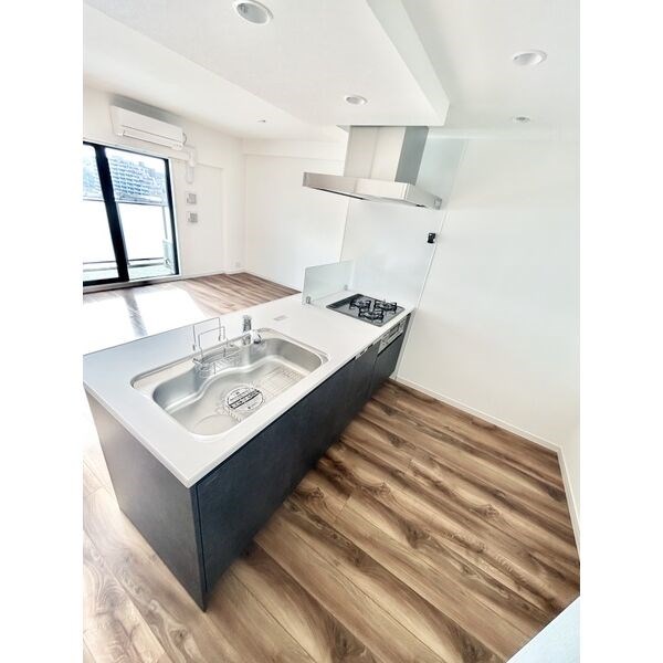S-RESIDENCE上社南amante キッチン