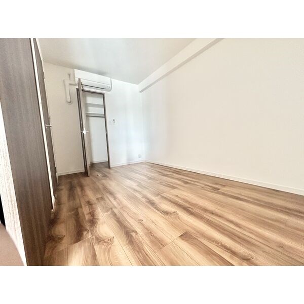 S-RESIDENCE上社南amante ベッドルーム