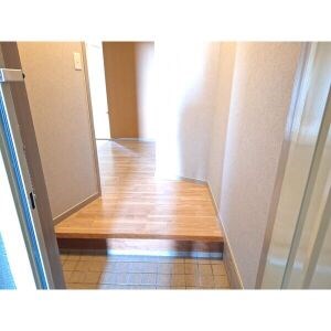 ナビオ覚王山 玄関