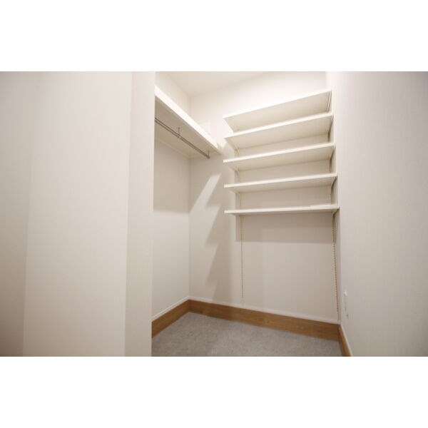 WELLNEST ROOM名駅南B棟 玄関
