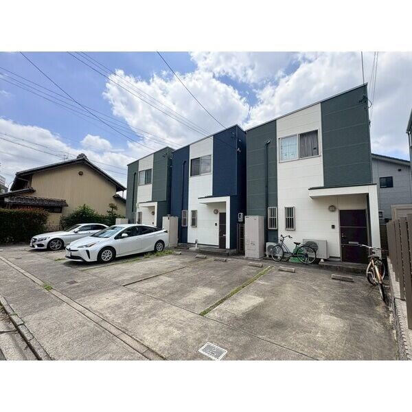 炭の家Ⅱ長良町4丁目　B その他外観2