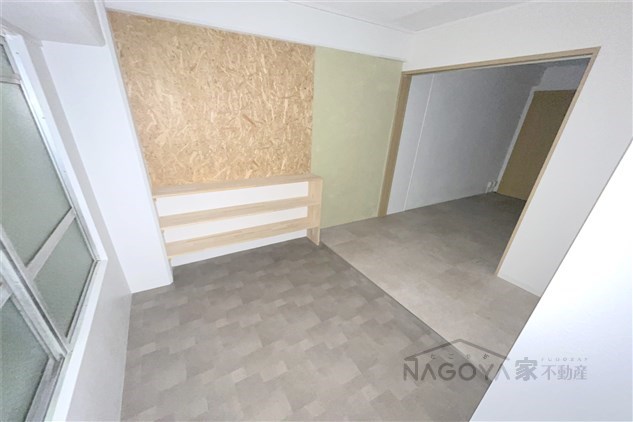 大曽根住宅3棟 玄関