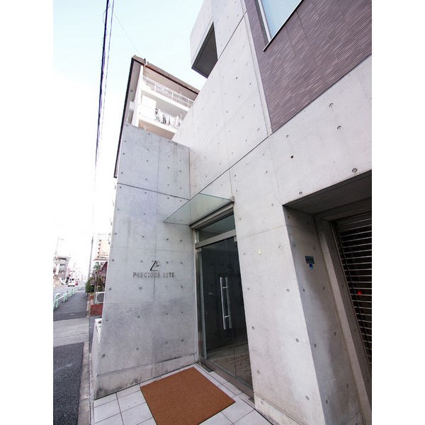 PRECIOUS　SITE エントランス