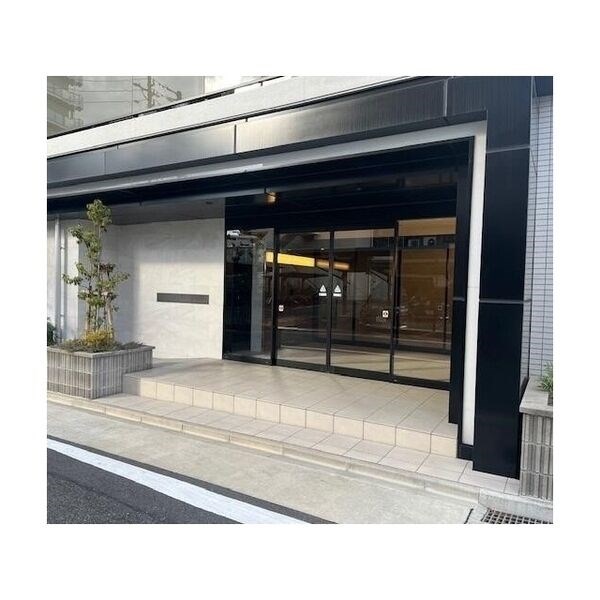 オープンレジデンシア金山 エントランス