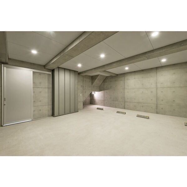 LIBERTA CASA 駐車場