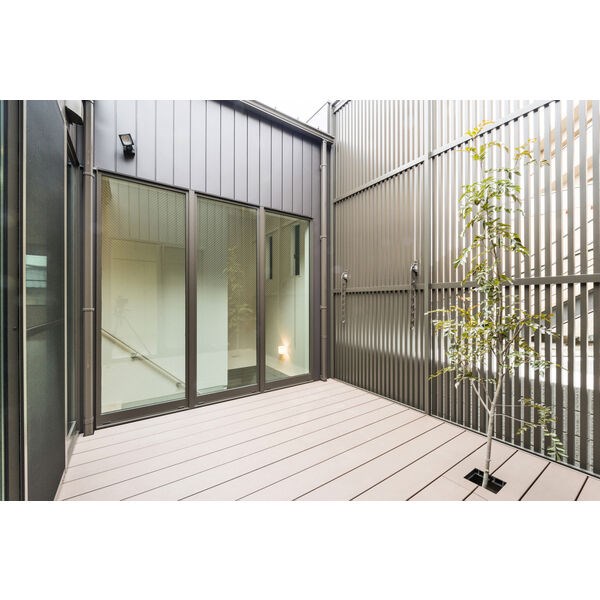 LIBERTA CASA ベランダ