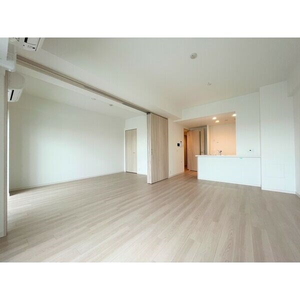 S-RESIDENCE六番町 リビング