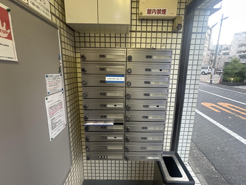東京都新宿区早稲田鶴巻町 エントランス
