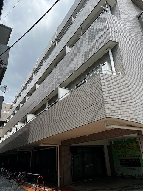 神奈川県横浜市金沢区寺前１丁目 外観