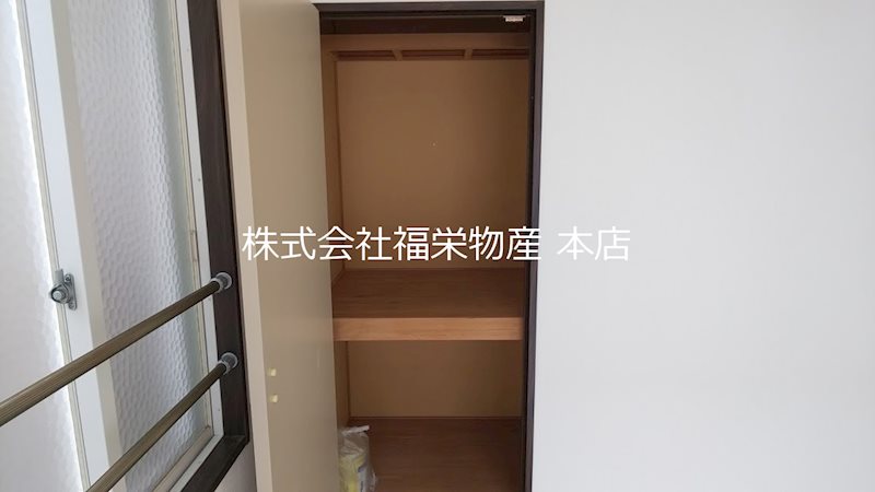 ディアコートＣ 収納