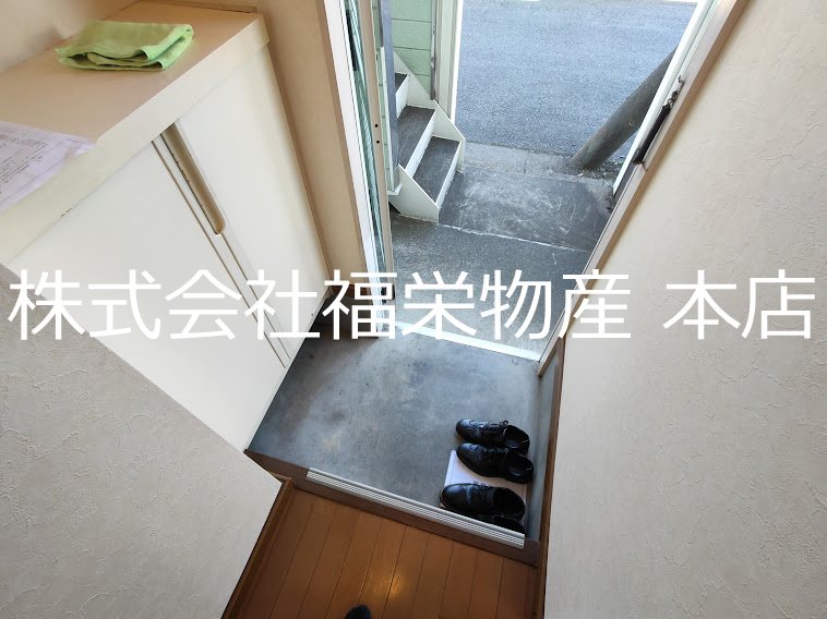 クララハイム   玄関
