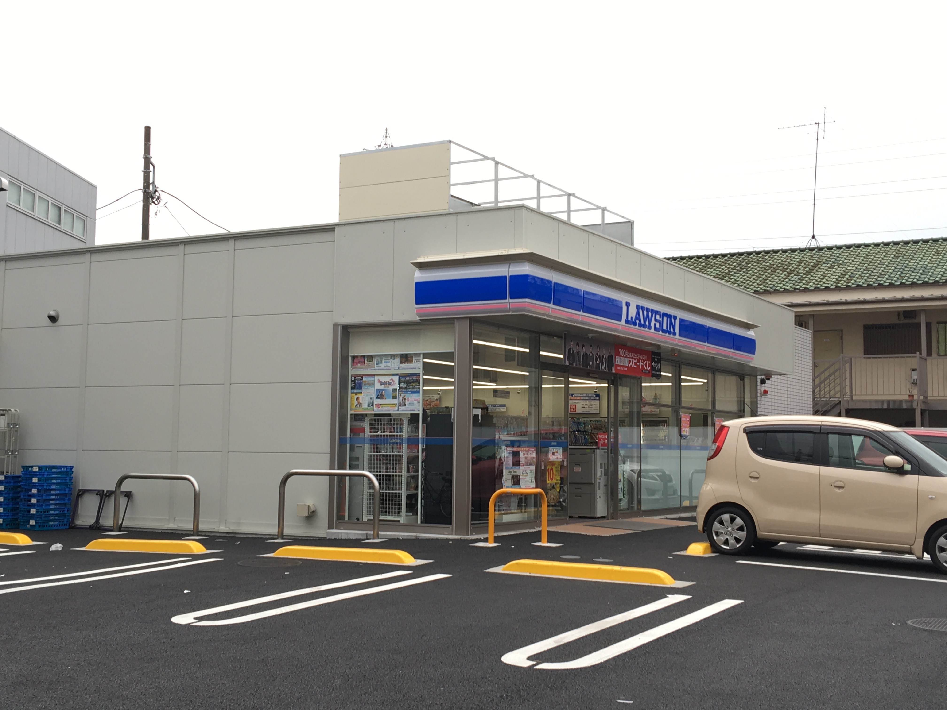 フレグランス東大和  コンビニ