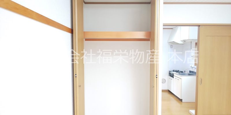コーポアザレア    収納
