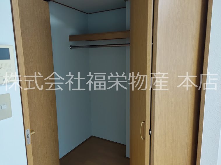 高橋ビル  収納