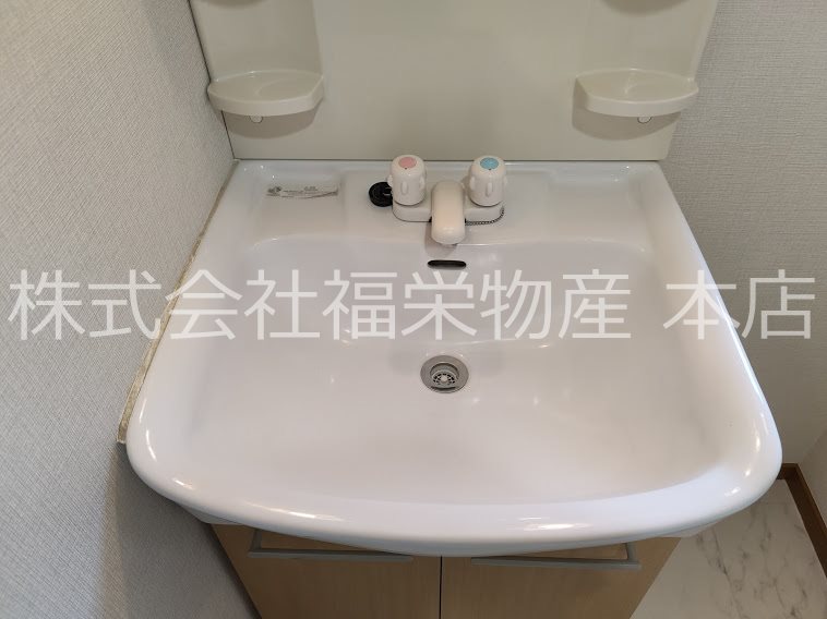 高橋ビル  洗面所