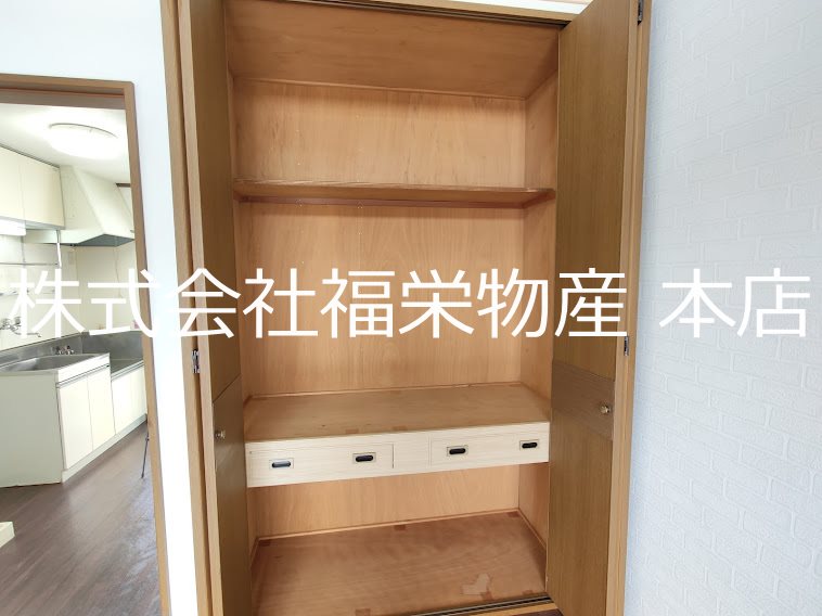 ファミーユフレール   収納