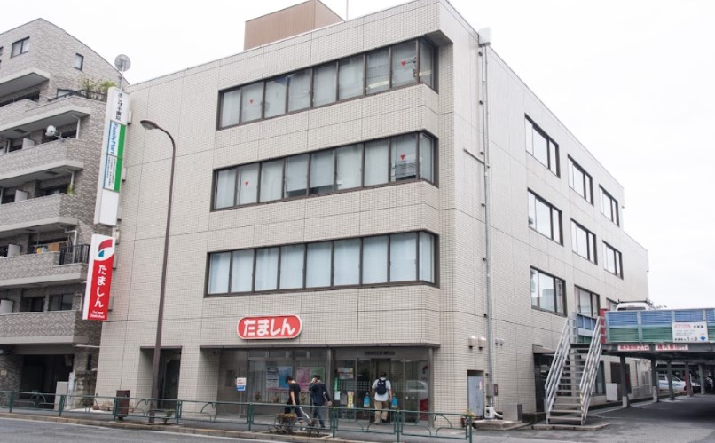 メゾンド・ノアロゼ 銀行